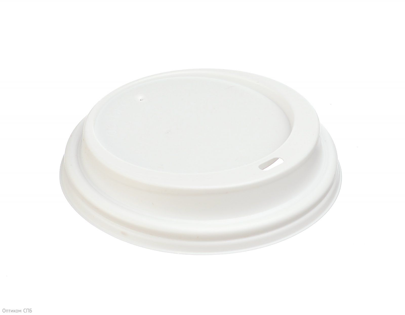 Крышка пластиковая для бумажных стаканов одноразового использования. Подходит для горячих напитков. Надежно накрывает стакан, плотно прилегая к его краям. Диаметр 90 мм. В упаковке 100 штук, в коробке 1000 штук.