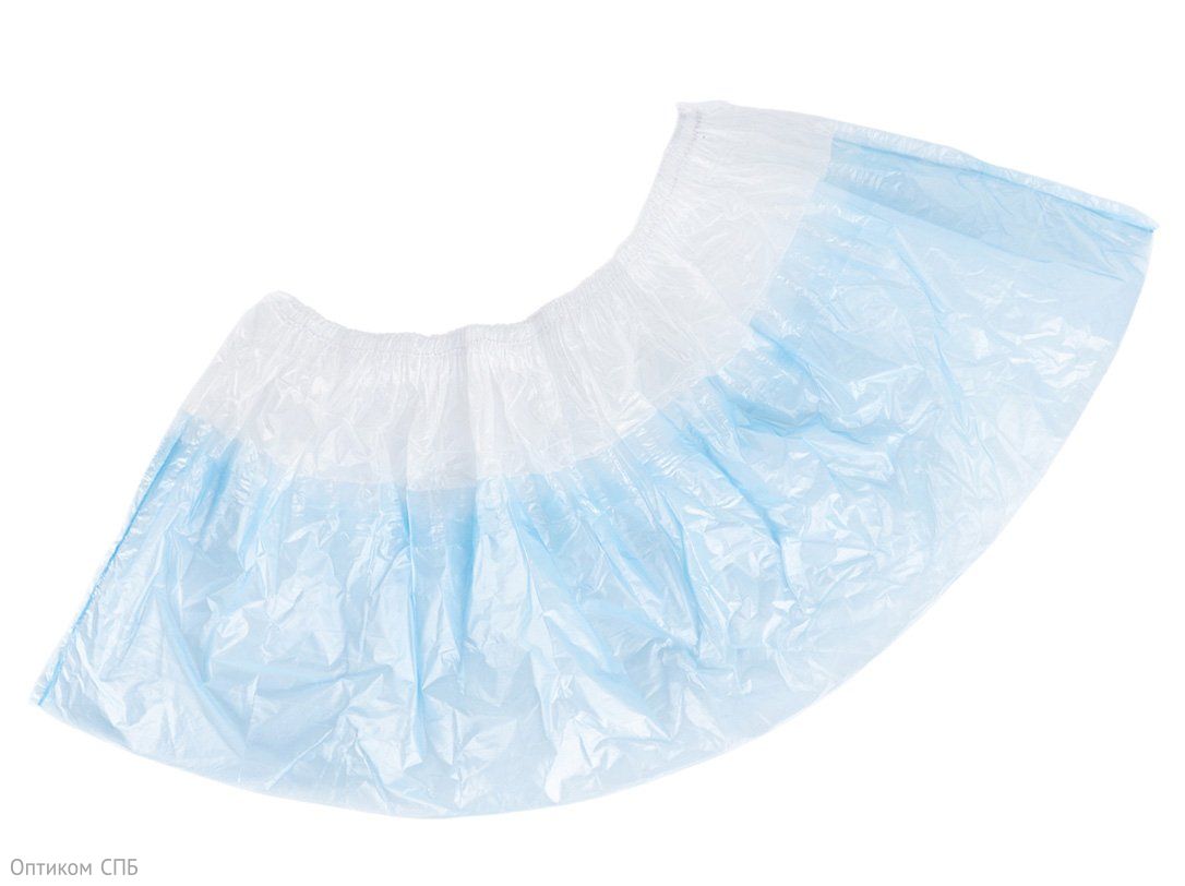 Одноразовые усиленные бахилы используются для защиты напольных покрытий от уличной грязи и влаги в медицинских, образовательных и детских учреждениях, лабораториях, музеях, пищевых и фармацевтических производственных помещениях, салонах красоты, спортивных комплексах. Подходят для работ на загрязненных уличных участках. Бахилы изготовлены из прочного полиэтилена низкого давления толщиной 50 мкм, устойчивы к разрывам, истиранию и деформации. Технология термоспайки и прочные торцевые швы гарантируют целостность конструкции. Двойная резинка по всей длине обеспечивает плотное прилегание к обуви любого размера, а двойная подошва предотвращает скольжение и увеличивает срок службы даже при активном движении. Представлены в бело-синем цвете. В упаковке 100 штук.
